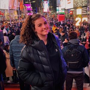 Meet your Posher, Anna